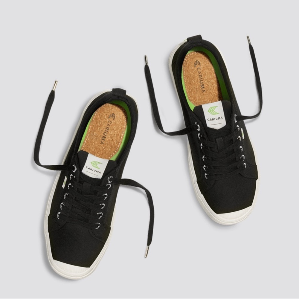 Cariuma OCA Low Black Top Canvas Sneakers  Womens Shoes 13.5 Men’s 12